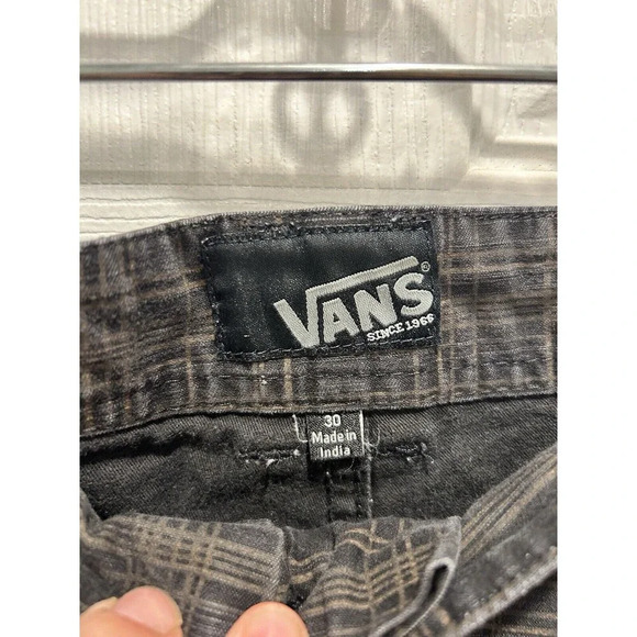 Vans Cargo Shorts Mens 30 Gray Charcoal Plaid 12" Inseam Skater 100% Cotton - Picture 5 of 9